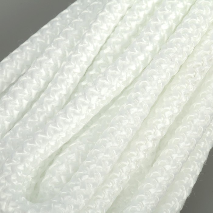 Шнур универсальный с сердечником (полипропилен) 20м ----